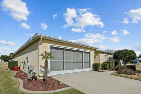 Villa ou maison à vendre à Ocala, Floride: 3 chambres, 155.7 m2 № 1351475 - photo 1