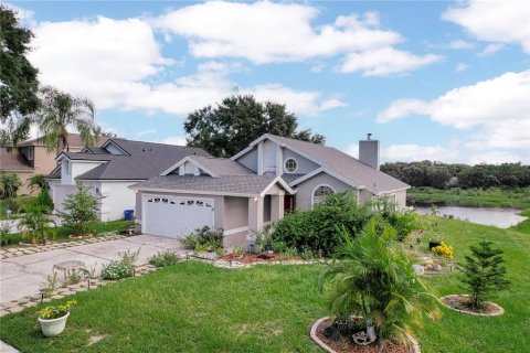 Casa en venta en Orlando, Florida, 3 dormitorios, 145.58 m2 № 1351474 - foto 2