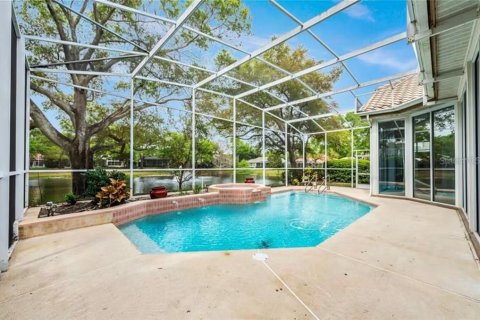 Villa ou maison à louer à Lake Mary, Floride: 4 chambres, 302.86 m2 № 1351505 - photo 11