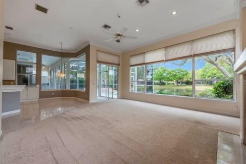 Villa ou maison à louer à Lake Mary, Floride: 4 chambres, 302.86 m2 № 1351505 - photo 7