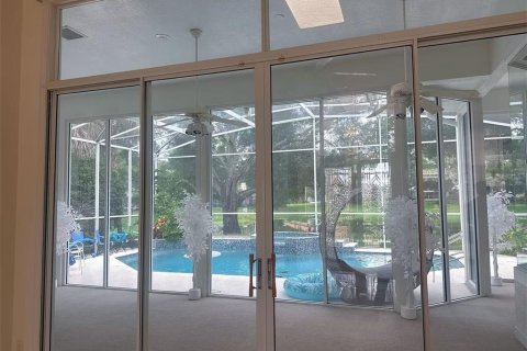 Villa ou maison à louer à Lake Mary, Floride: 4 chambres, 302.86 m2 № 1351505 - photo 12