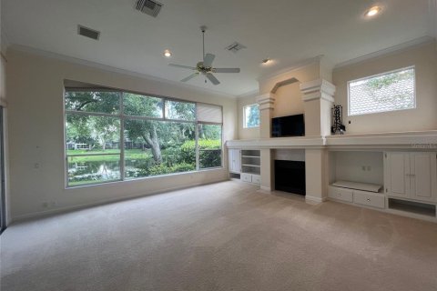 Villa ou maison à louer à Lake Mary, Floride: 4 chambres, 302.86 m2 № 1351505 - photo 29