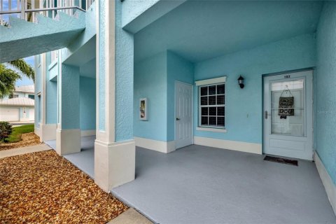 Copropriété à vendre à North Port, Floride: 2 chambres, 108.51 m2 № 1274458 - photo 3