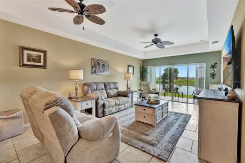 Condo in North Port, Florida, 2 bedrooms  № 1274458 - photo 5