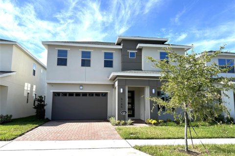 Villa ou maison à louer à Saint Cloud, Floride: 6 chambres, 267.84 m2 № 1346140 - photo 1