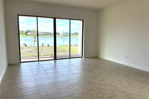 Casa en alquiler en Saint Cloud, Florida, 6 dormitorios, 267.84 m2 № 1346140 - foto 5