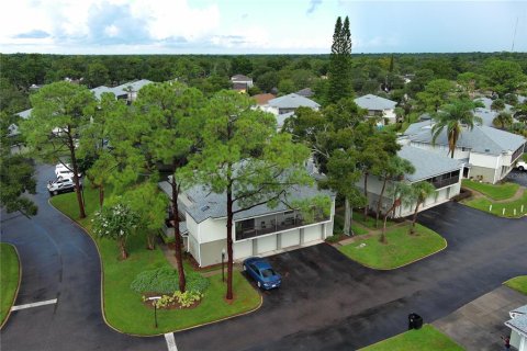 Copropriété à vendre à Orlando, Floride: 2 chambres, 89.19 m2 № 1346181 - photo 17