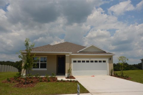 House in Mount Dora, Florida 4 bedrooms, 169.83 sq.m. № 1340388 - photo 1