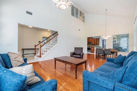 Adosado en venta en Tampa, Florida, 4 dormitorios, 255.67 m2 № 1341444 - foto 3