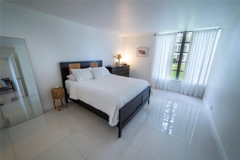 Condo in Plantation, Florida, 1 bedroom  № 1227607 - photo 14