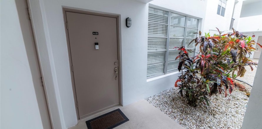 Condo in Plantation, Florida, 1 bedroom  № 1227607