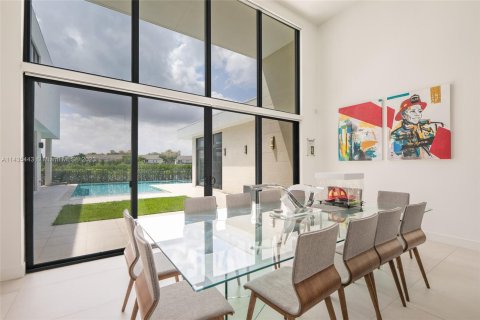 Villa ou maison à vendre à Weston, Floride: 6 chambres, 700.39 m2 № 694512 - photo 17