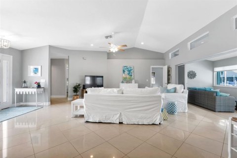 Villa ou maison à vendre à Punta Gorda, Floride: 4 chambres, 192.12 m2 № 1382572 - photo 18