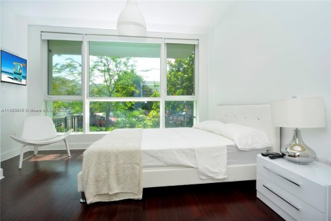 Adosado en venta en Miami Beach, Florida, 3 dormitorios, 168.8 m2 № 1354525 - foto 25