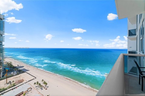 Copropriété à vendre à Sunny Isles Beach, Floride: 1 chambre, 89 m2 № 1233275 - photo 3