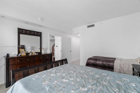Copropriété à vendre à Miami, Floride: 2 chambres, 110.37 m2 № 951914 - photo 28