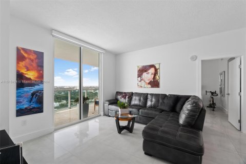 Copropriété à vendre à Miami, Floride: 2 chambres, 110.37 m2 № 951914 - photo 16
