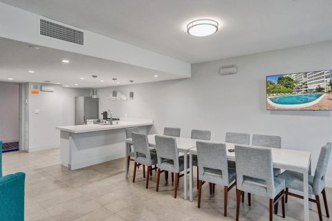 Condo in Fort Lauderdale, Florida, 1 bedroom  № 1217715 - photo 7