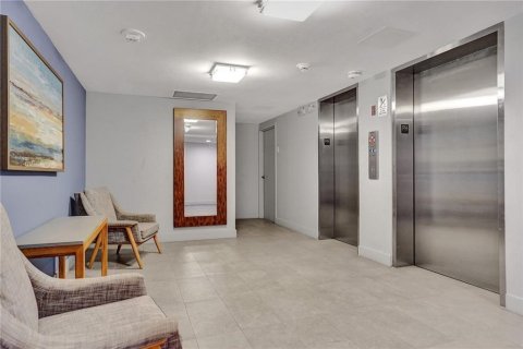 Condo in Fort Lauderdale, Florida, 1 bedroom  № 1217715 - photo 19