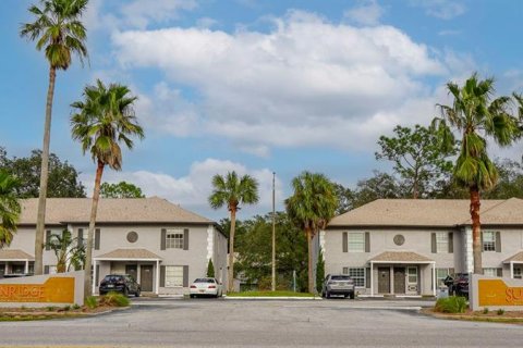 Copropriété à vendre à Tampa, Floride: 2 chambres, 130.53 m2 № 1400668 - photo 2