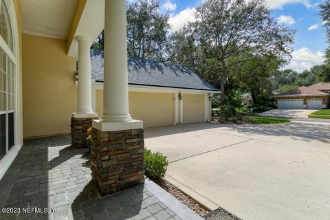 House in Saint Augustine, Florida 4 bedrooms, 292.08 sq.m. № 774806 - photo 13