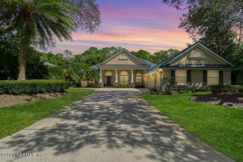 Villa ou maison à vendre à Saint Augustine, Floride: 4 chambres, 292.08 m2 № 774806 - photo 1