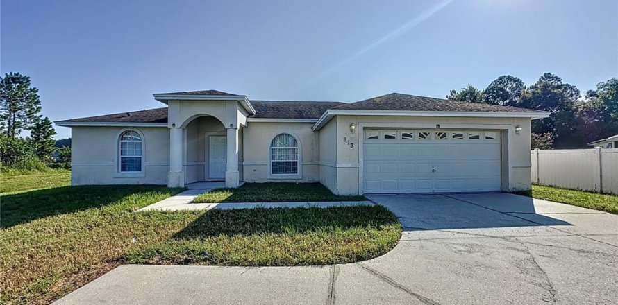 Casa en Kissimmee, Florida 3 dormitorios, 156.54 m2 № 1336919