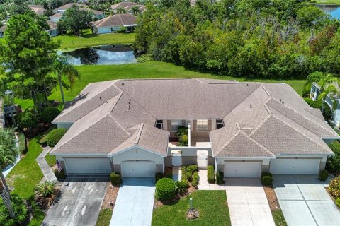 Condo in Sun City Center, Florida, 2 bedrooms  № 1357401 - photo 3