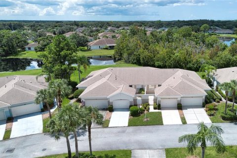 Condo in Sun City Center, Florida, 2 bedrooms  № 1357401 - photo 4