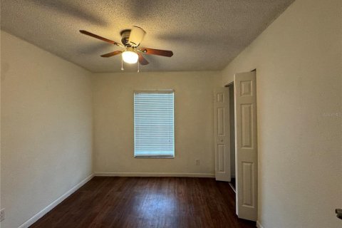 Townhouse in Tampa, Florida 3 bedrooms, 127.09 sq.m. № 1357472 - photo 12