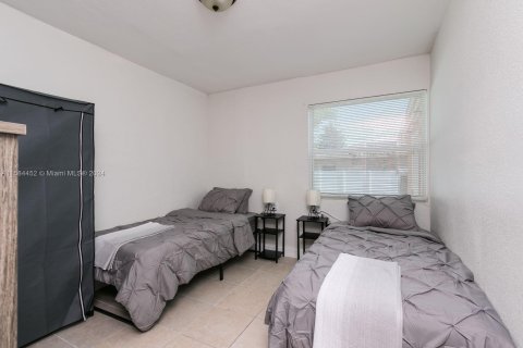 Villa ou maison à vendre à Fort Lauderdale, Floride: 4 chambres, 111.3 m2 № 1170364 - photo 17