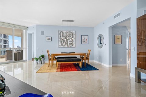 Condo in Aventura, Florida, 3 bedrooms  № 1423276 - photo 10