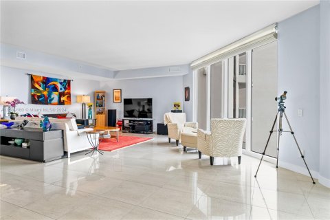 Condo in Aventura, Florida, 3 bedrooms  № 1423276 - photo 18