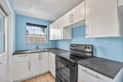 Copropriété à vendre à Pompano Beach, Floride: 1 chambre, 62.24 m2 № 1182572 - photo 8