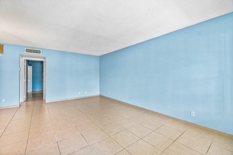 Copropriété à vendre à Pompano Beach, Floride: 1 chambre, 62.24 m2 № 1182572 - photo 13