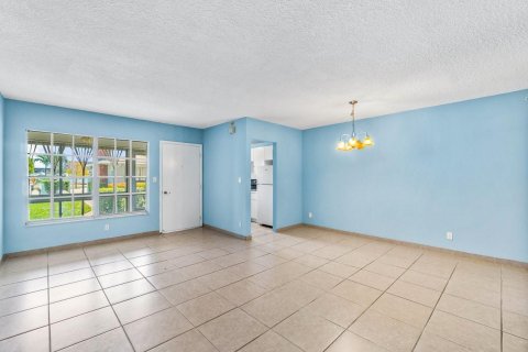 Copropriété à vendre à Pompano Beach, Floride: 1 chambre, 62.24 m2 № 1182572 - photo 15