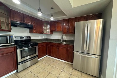 Adosado en venta en Orlando, Florida, 3 dormitorios, 103.86 m2 № 1398545 - foto 11