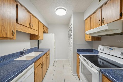 Condominio en venta en Tampa, Florida, 2 dormitorios, 90.58 m2 № 1359408 - foto 5