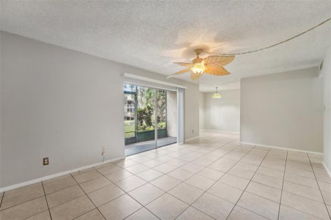 Copropriété à vendre à Tampa, Floride: 2 chambres, 90.58 m2 № 1359408 - photo 3