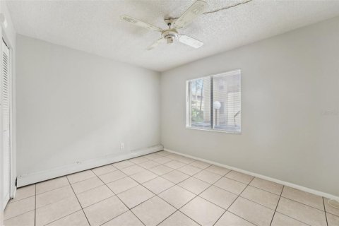 Condo in Tampa, Florida, 2 bedrooms  № 1359408 - photo 15