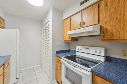 Copropriété à vendre à Tampa, Floride: 2 chambres, 90.58 m2 № 1359408 - photo 7