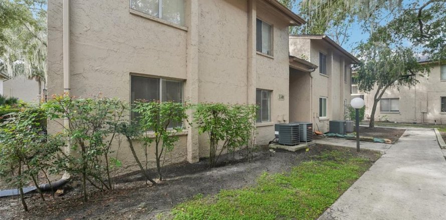 Condominio en Tampa, Florida, 2 dormitorios  № 1359408