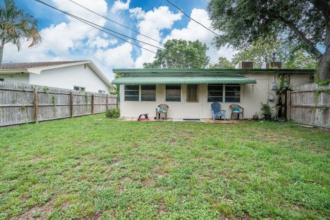 Townhouse in Jupiter, Florida 2 bedrooms, 98.01 sq.m. № 1228865 - photo 10