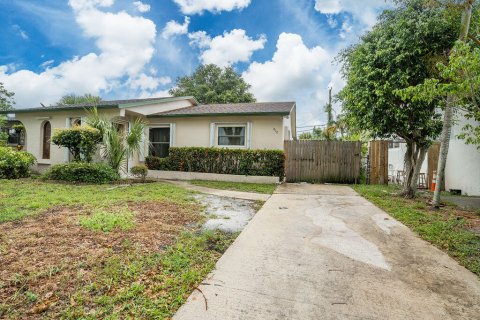 Townhouse in Jupiter, Florida 2 bedrooms, 98.01 sq.m. № 1228865 - photo 12