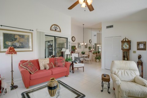 House in West Palm Beach, Florida 2 bedrooms, 116.78 sq.m. № 1228867 - photo 26