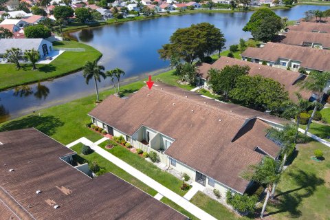 Villa ou maison à vendre à West Palm Beach, Floride: 2 chambres, 116.78 m2 № 1228867 - photo 10