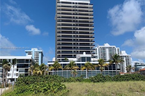 Condominio en alquiler en Miami Beach, Florida, 2 dormitorios, 101.91 m2 № 1355366 - foto 14