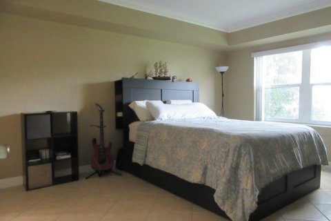 Condominio en venta en Deerfield Beach, Florida, 2 dormitorios, 120.77 m2 № 1014112 - foto 5