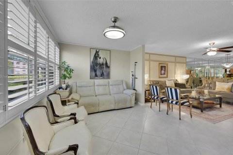 Condo in Sunrise, Florida, 2 bedrooms  № 1315501 - photo 20