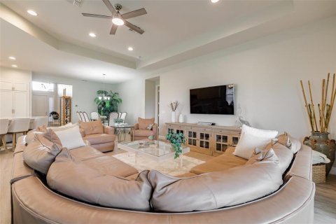 Casa en venta en Wimauma, Florida, 3 dormitorios, 210.7 m2 № 887098 - foto 29